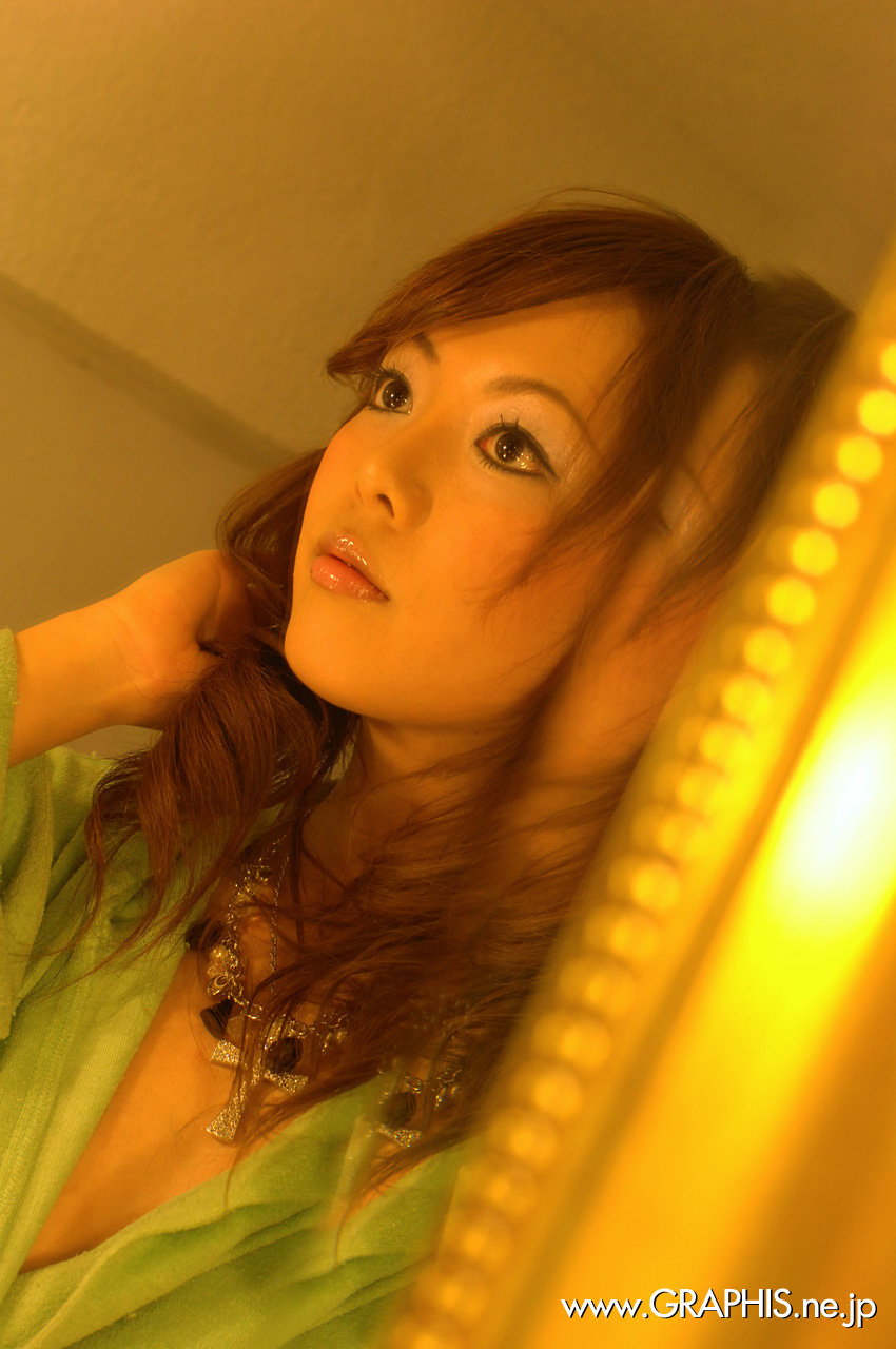 gra_h_yuna032.jpg